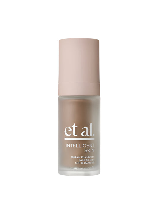 Intelligent Skin Radiant Foundation