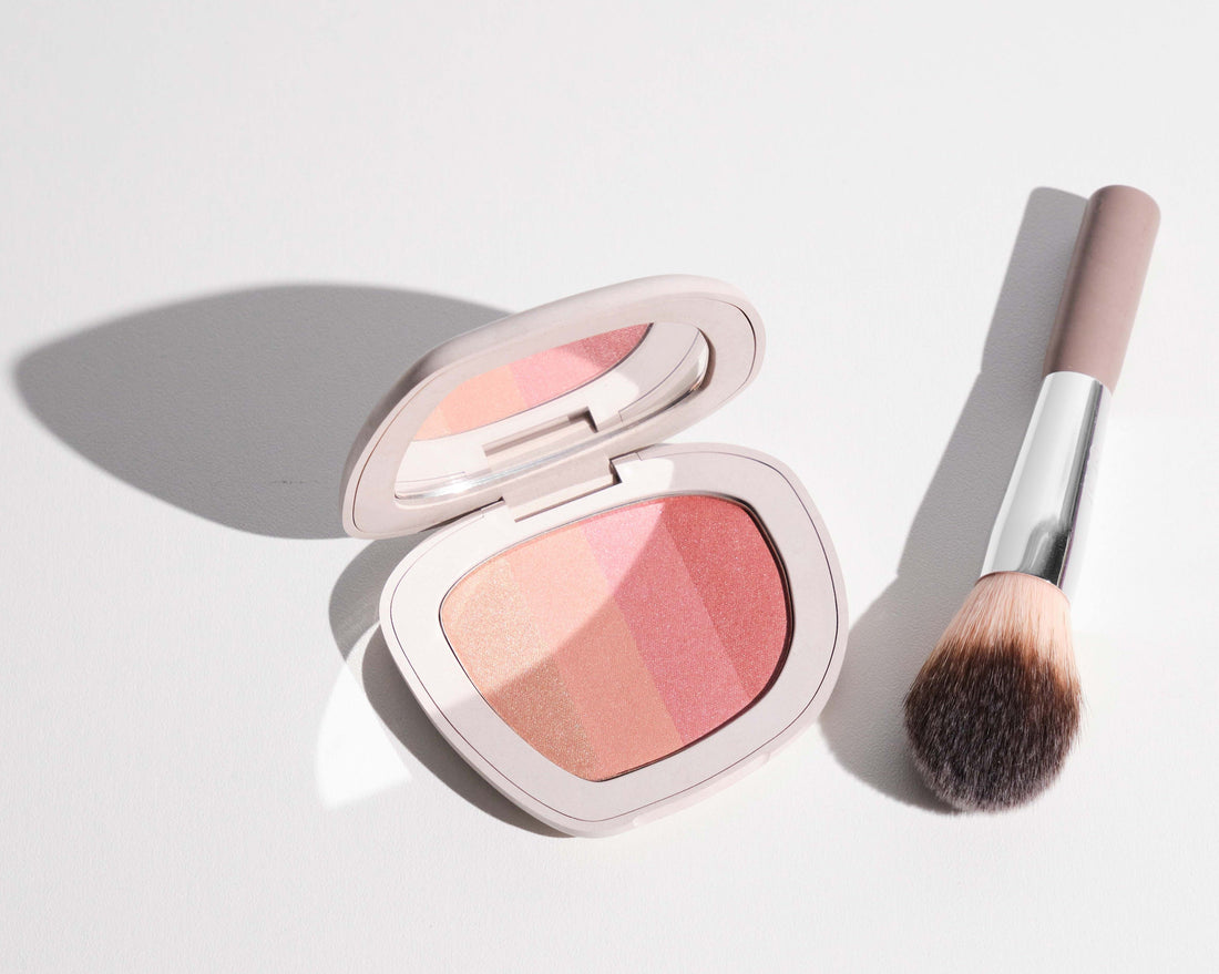 Et Al. Glow Refill, Compact and Sculpting Brush Set - Gift worth €35
