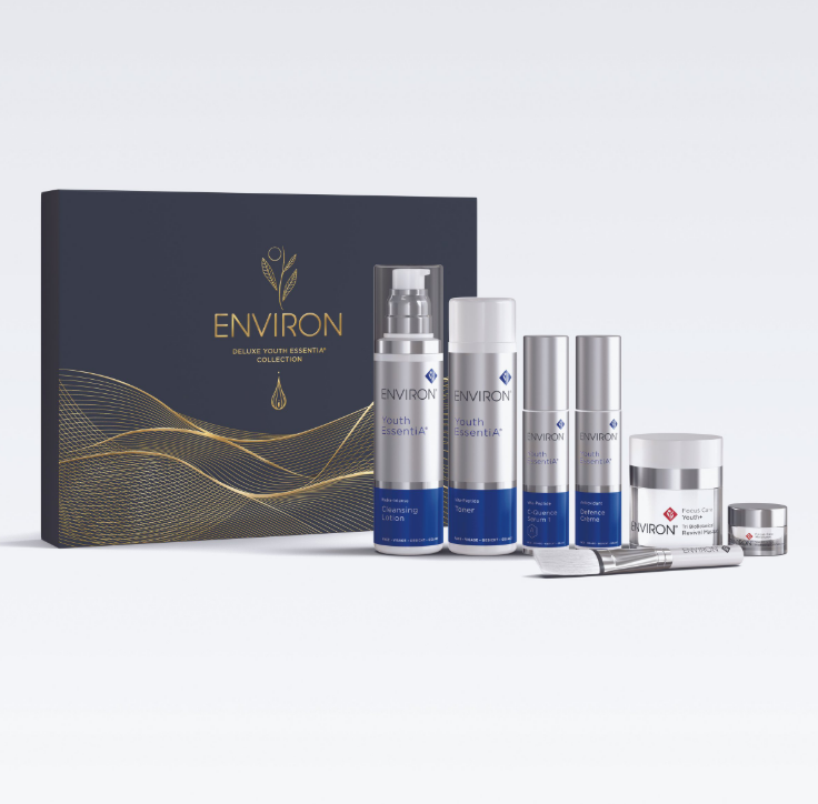 Deluxe Youth Essentia Collection PLUS Christmas Kit with Gifts Worth €103.33